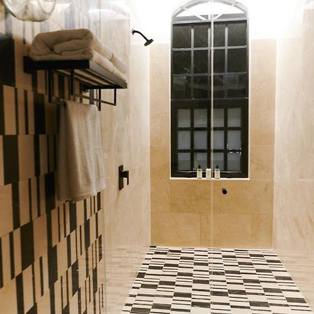 Отель Casa Izeba Мехико Экстерьер фото